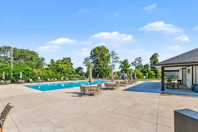 $319,500 | 61-02 Lausanne Court, Geneva, WI 53147