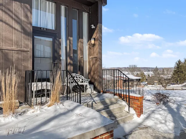 $319,500 | 61-02 Lausanne Court, Geneva, WI 53147