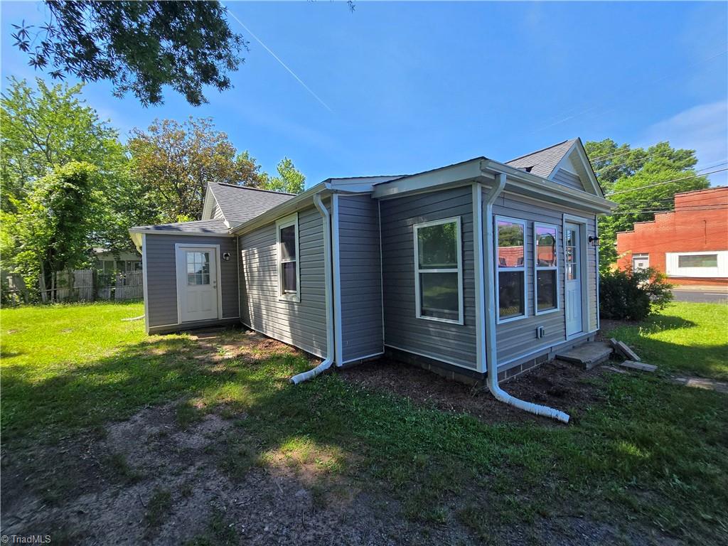 106 South Fieldcrest Road Eden, NC 27288 - Photo 21 of 22