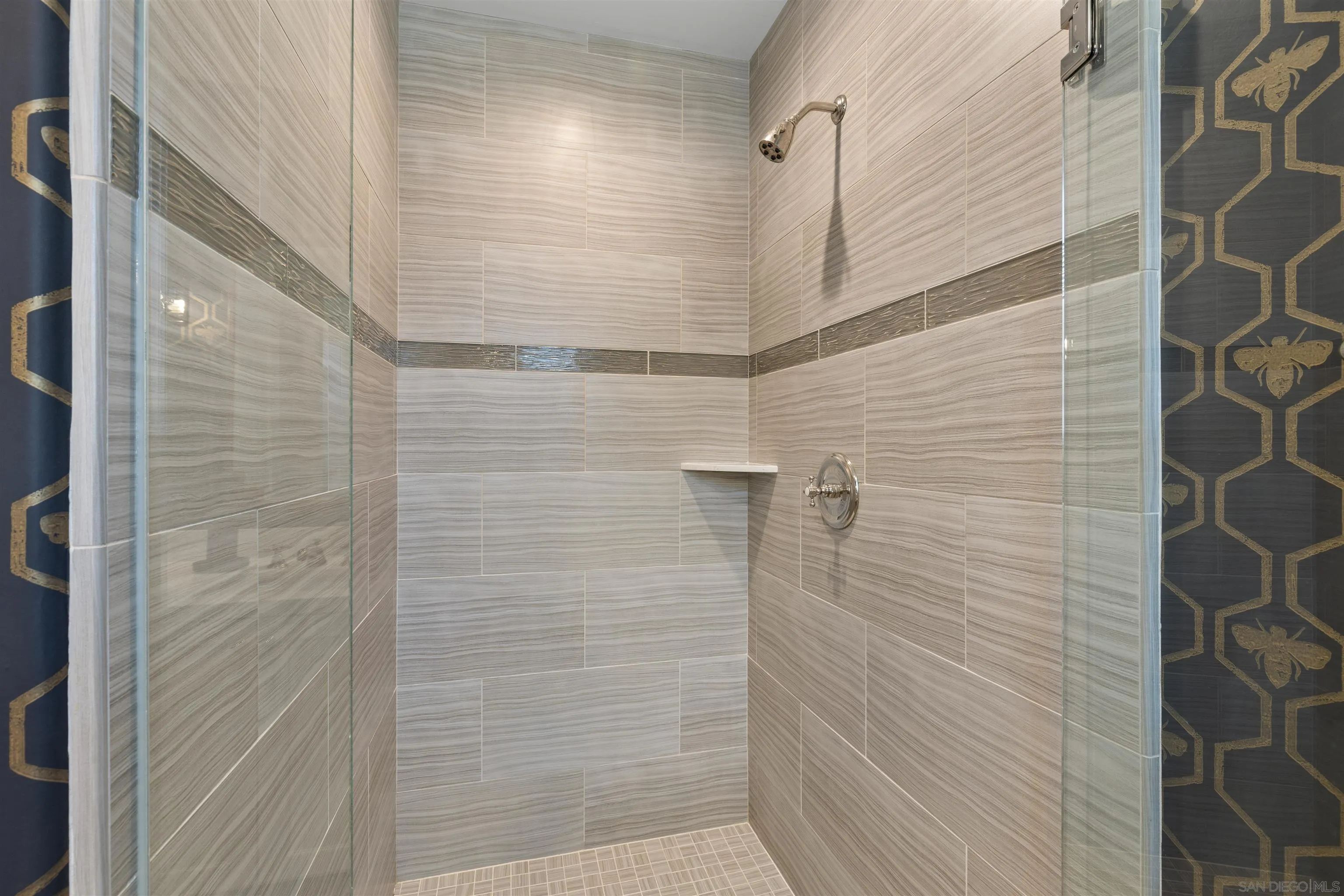 708 Silver Street La Jolla, CA 92037 - Photo 23 of 44 a bathroom with a shower
