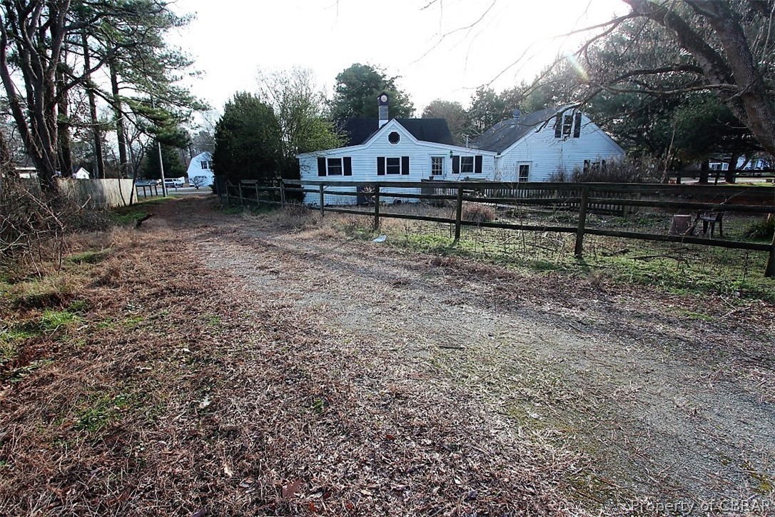 6769 Williams Landing Road Hayes, VA 23072 - Photo 2 of 20