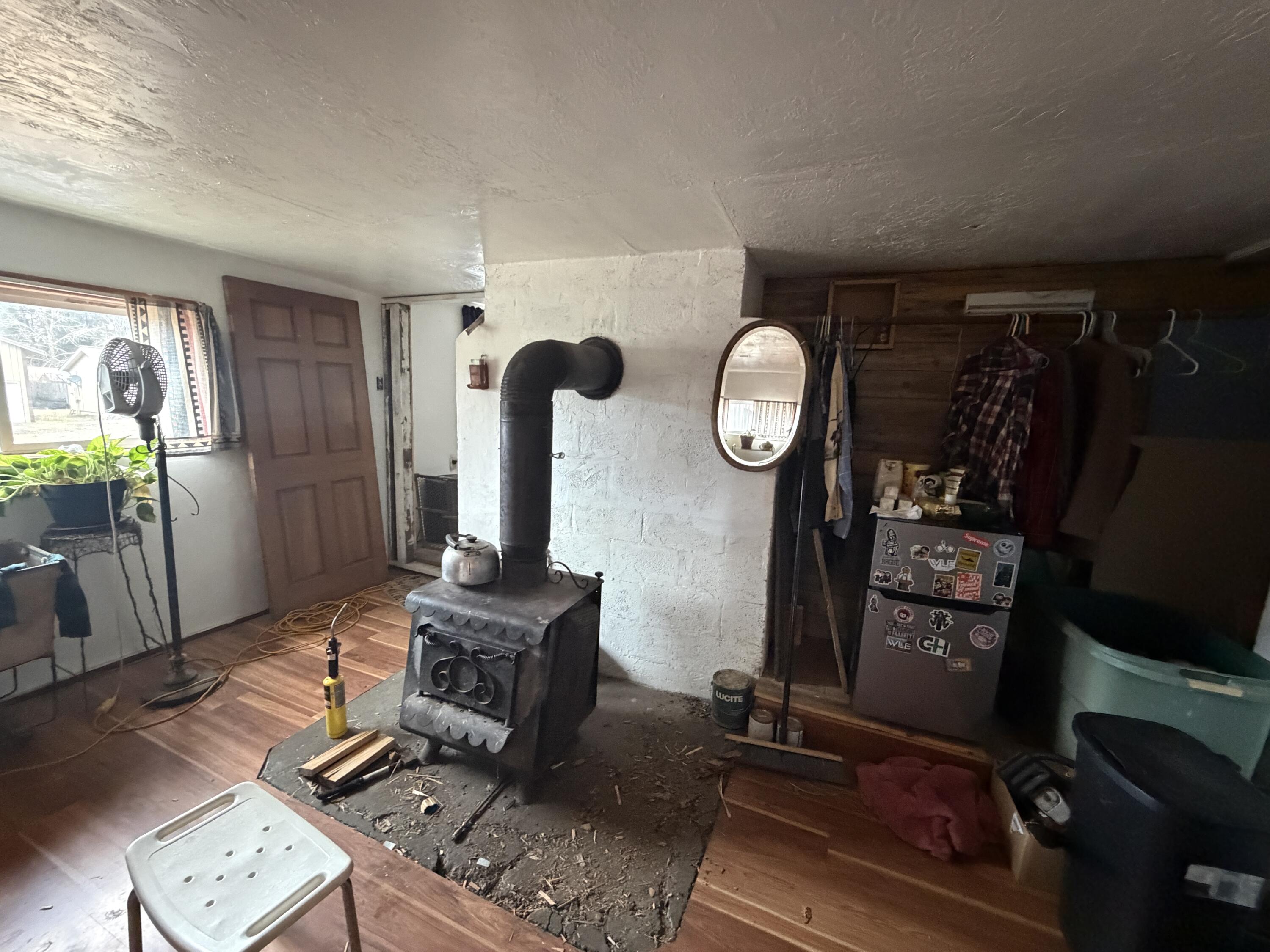 137003 Main Street Crescent, OR 97733 - Photo 4 of 19
