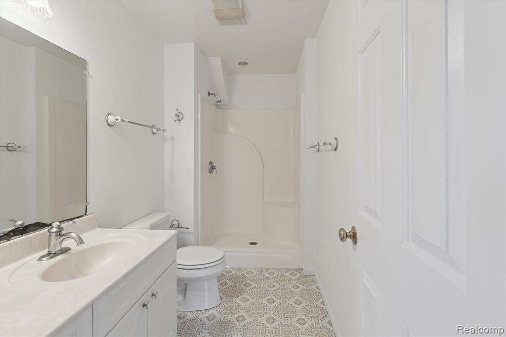 10934 Baker Road Frankenmuth, MI 48734 - Photo 30 of 38