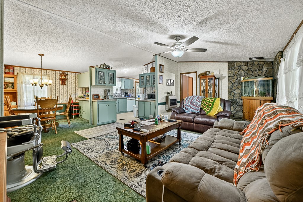 354 Circle Drive Blue Ridge, GA 30513 - Photo 22 of 41 Gallery Image 22