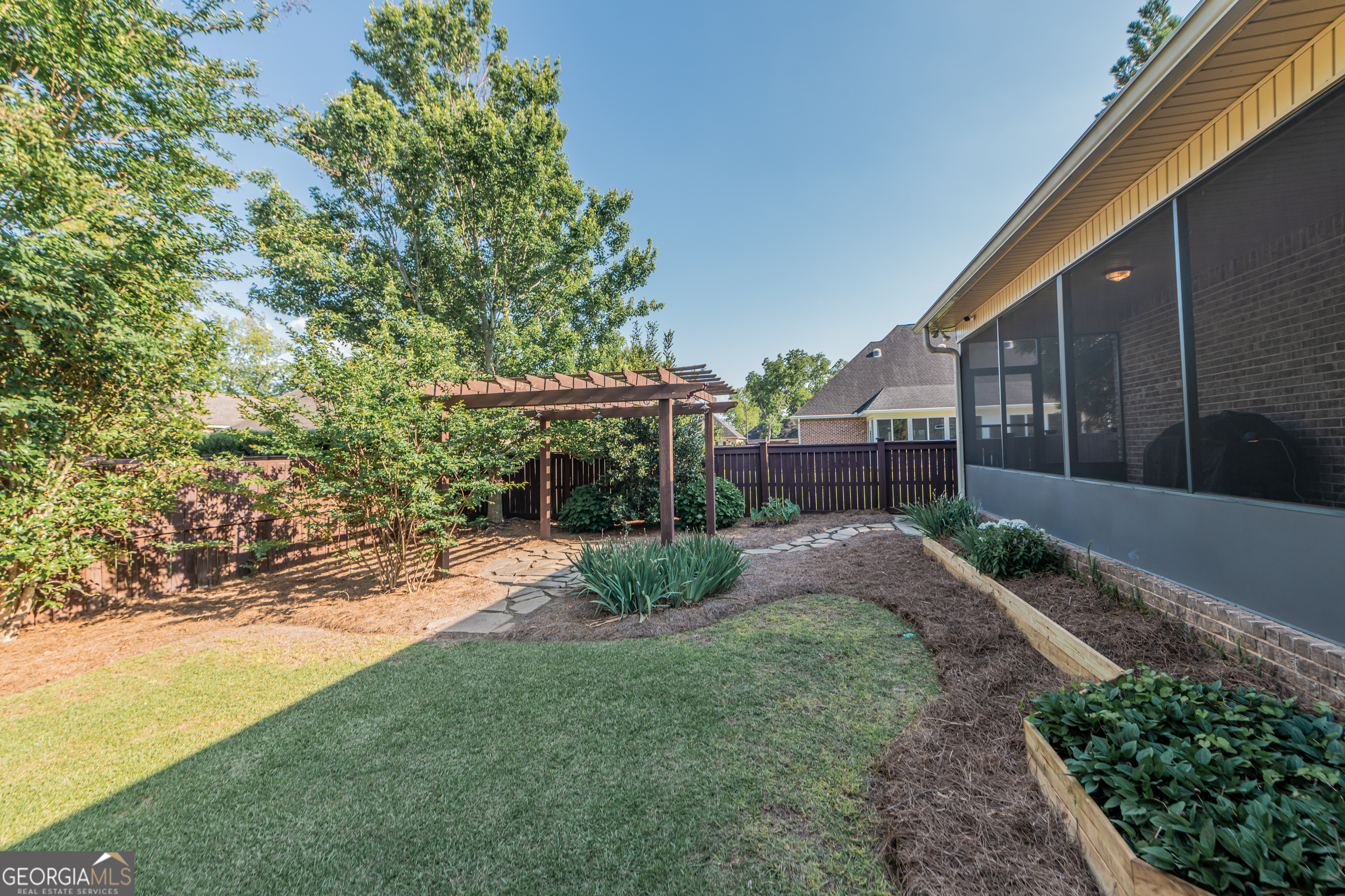 405 Old Bridge Road Warner Robins, GA 31088 - Photo 50 of 55 a view of backyard with green space