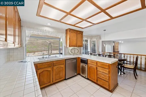 $1,849,000 | 75 Barrons Place, Danville, CA 94526