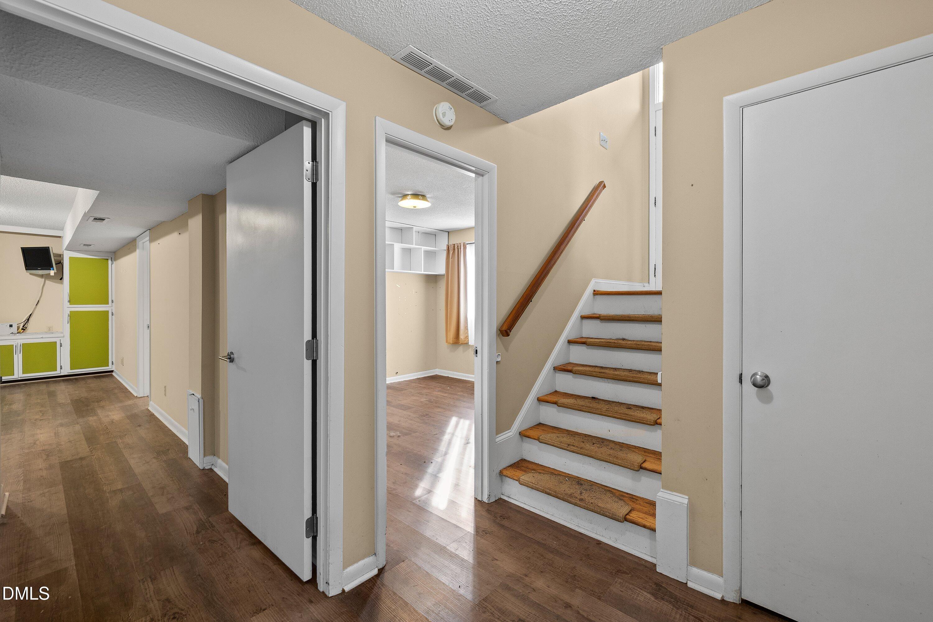 1806 Chevelle Street Raleigh, NC 27607 - Photo 32 of 54 32-1806 Chevelle_3785