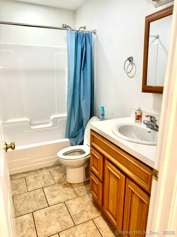 $3,800 | 20 Rockmore Place, Bridgeport, CT 06606