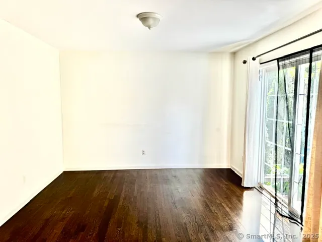 $3,800 | 20 Rockmore Place, Bridgeport, CT 06606