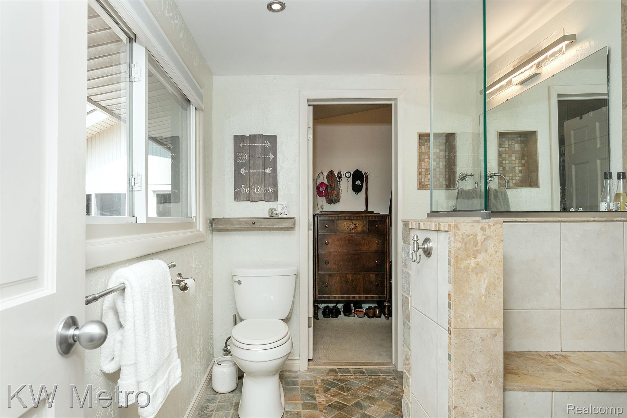 2478 Blockton Road Rochester, MI 48306 - Photo 20 of 35 Gallery Image 20
