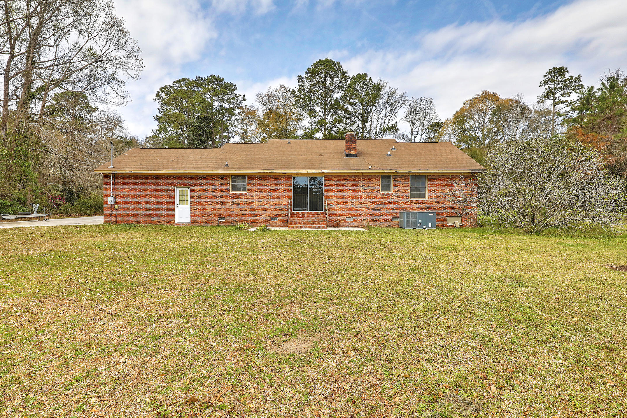 6072 Overlook Road Johns Island, SC 29455 - Photo 6 of 30 1R3A6198_199_200
