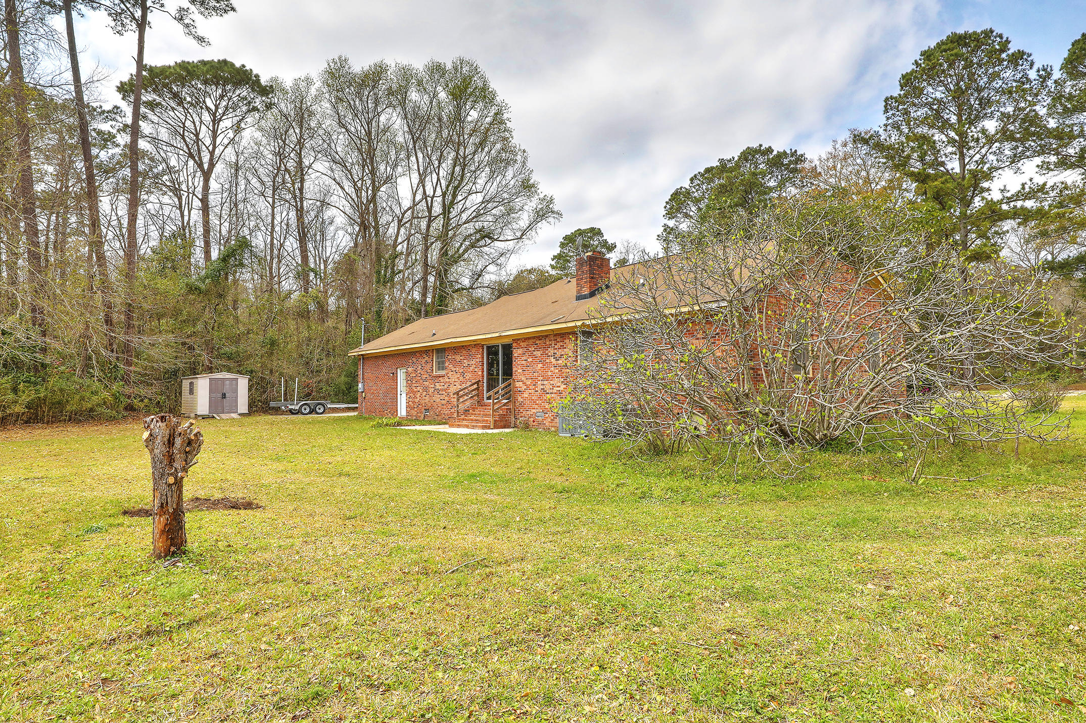 6072 Overlook Road Johns Island, SC 29455 - Photo 7 of 30 1R3A6195_6_7