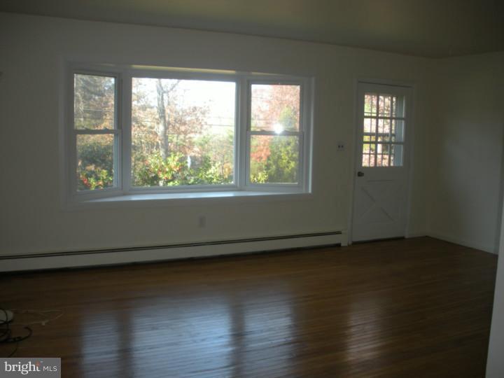 103 Hendricks Road Perkiomenville, PA 18074 - Photo 2 of 13 Gallery Image 2