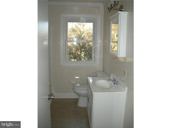 103 Hendricks Road Perkiomenville, PA 18074 - Photo 4 of 13 Gallery Image 4