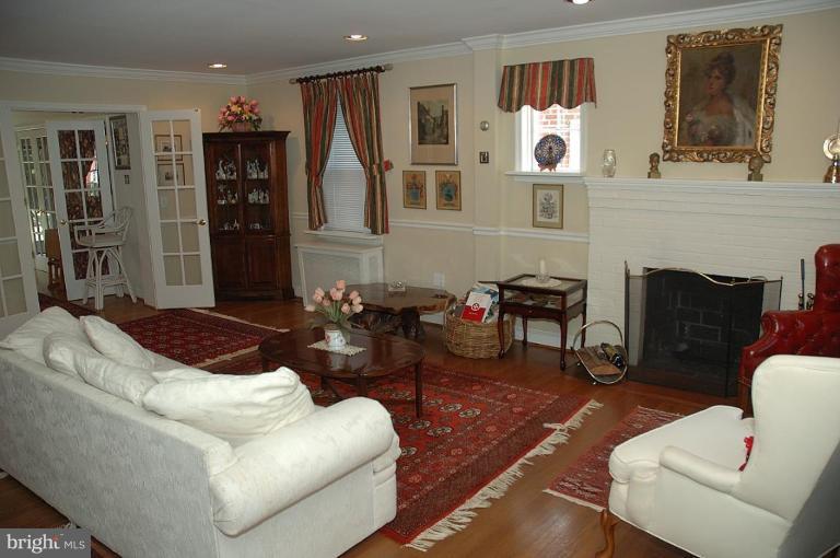 4530 Rosedale Avenue Bethesda, MD 20814 - Photo 13 of 22 Living Room #3