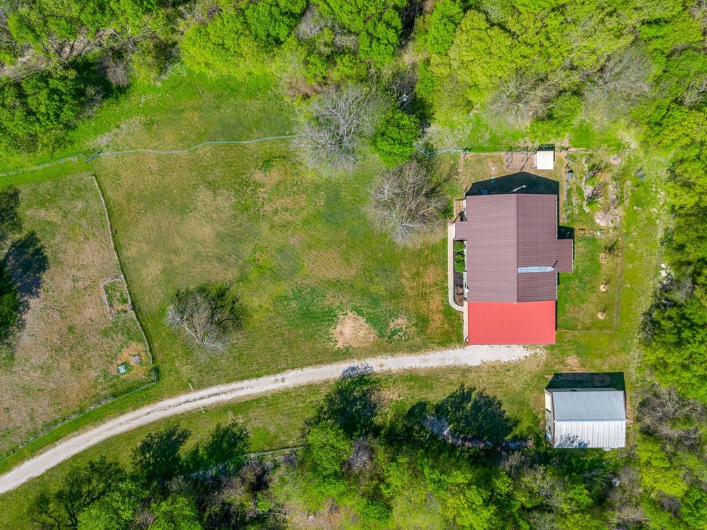 201 Curry Road Waxahachie, TX 75167 - Photo 40 of 40 a view of a yard