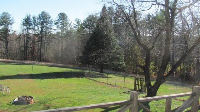 $335,000 | 23 Mefford Lane, Paris, ME 04281