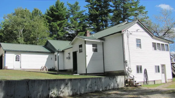 $319,900 | 23 Mefford Lane, Paris, ME 04281