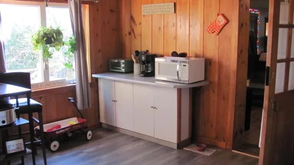 $319,900 | 23 Mefford Lane, Paris, ME 04281