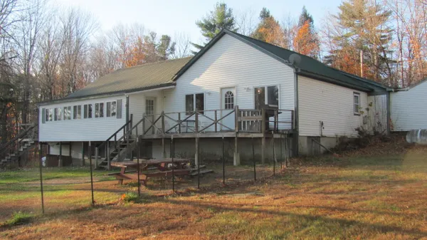 $319,900 | 23 Mefford Lane, Paris, ME 04281