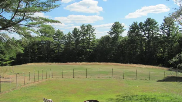 $319,900 | 23 Mefford Lane, Paris, ME 04281