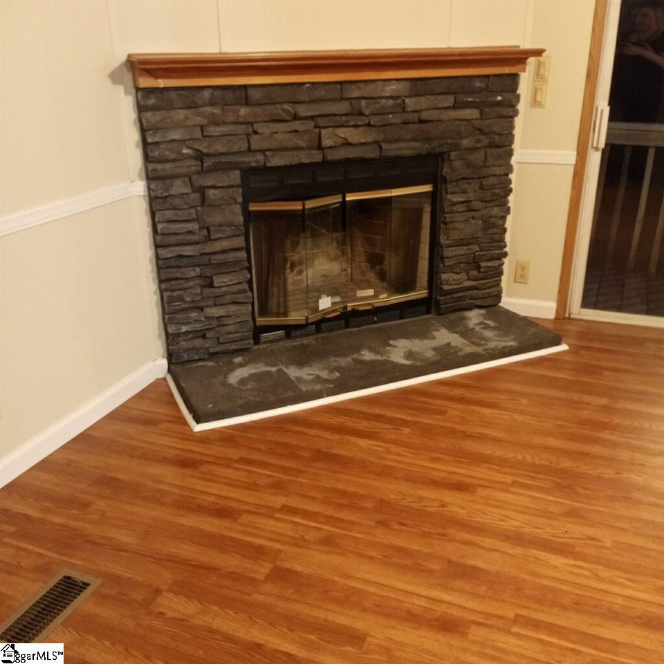 791 Roper Road Laurens, SC 29360 - Photo 5 of 12 Gallery Image 5