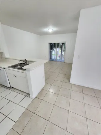 $2,000 | 11060 Southwest 196th Street, Unit 209, Cutler Bay, FL 33157