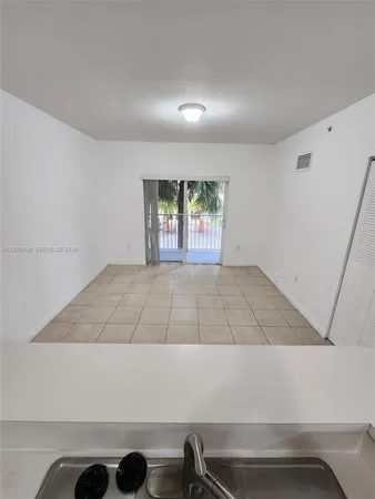 $2,000 | 11060 Southwest 196th Street, Unit 209, Cutler Bay, FL 33157