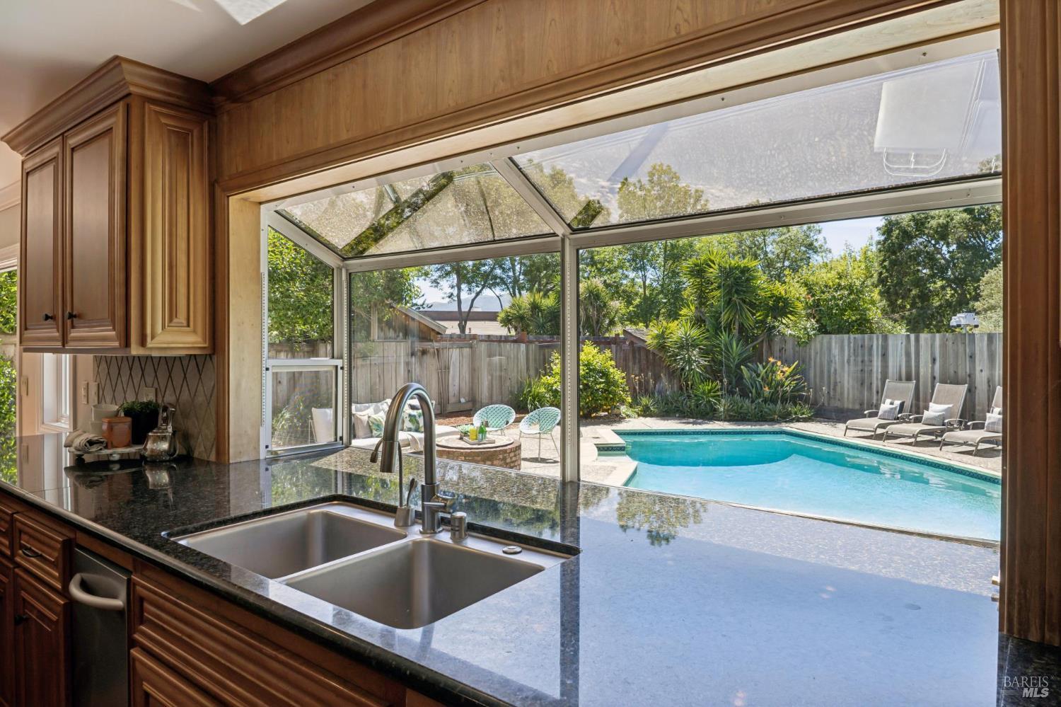 29 Andreas Circle Novato, CA 94945 - Photo 22 of 49