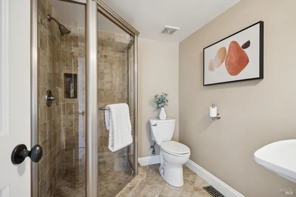 $1,450,000 | 29 Andreas Circle, Novato, CA 94945