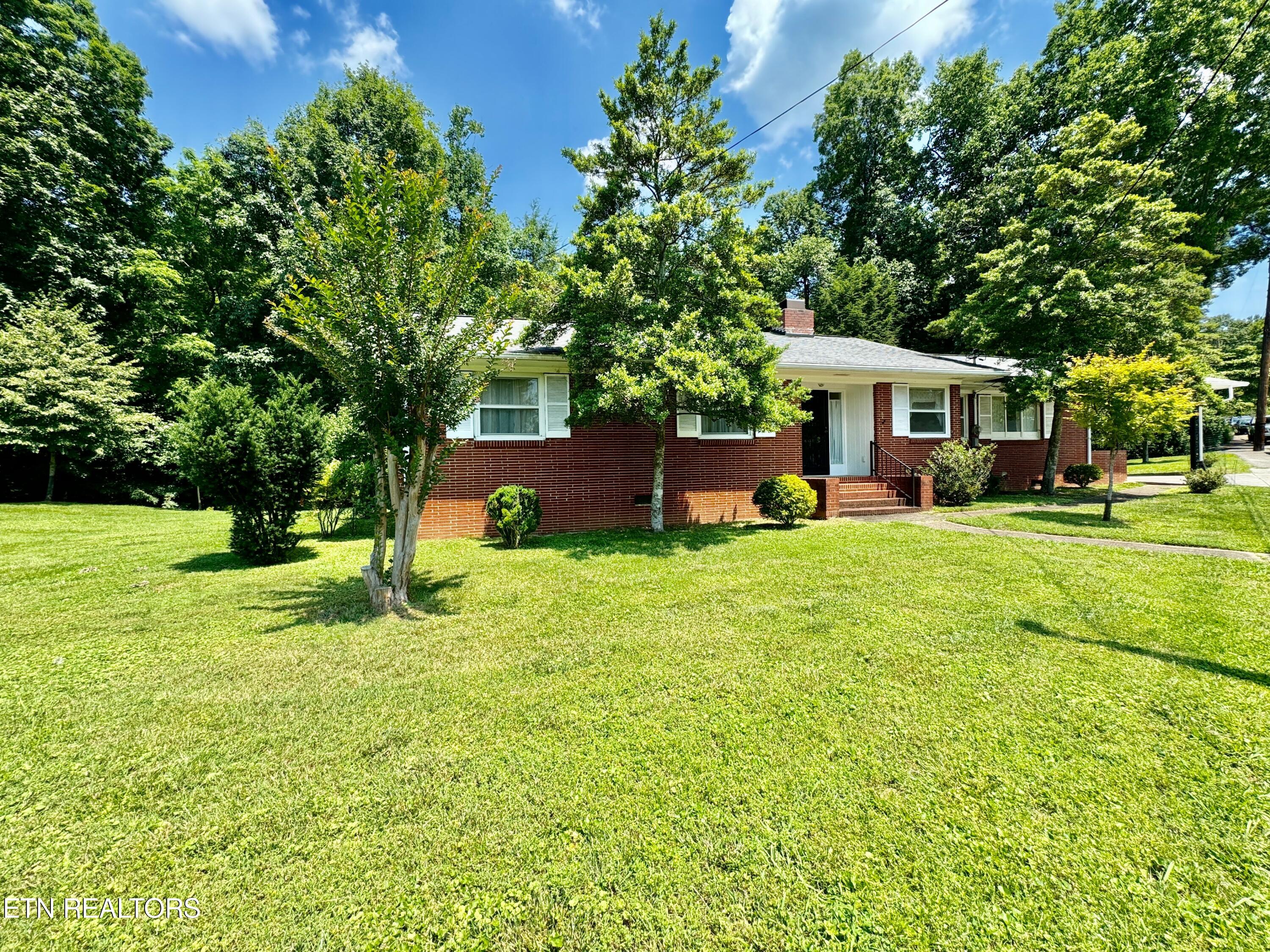 100 Olney Lane Oak Ridge, TN 37830 - Photo 2 of 48 2