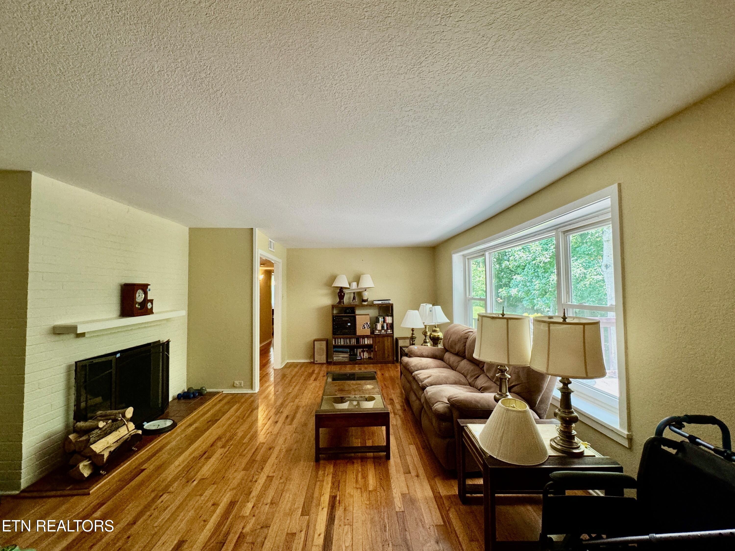 100 Olney Lane Oak Ridge, TN 37830 - Photo 21 of 48 21