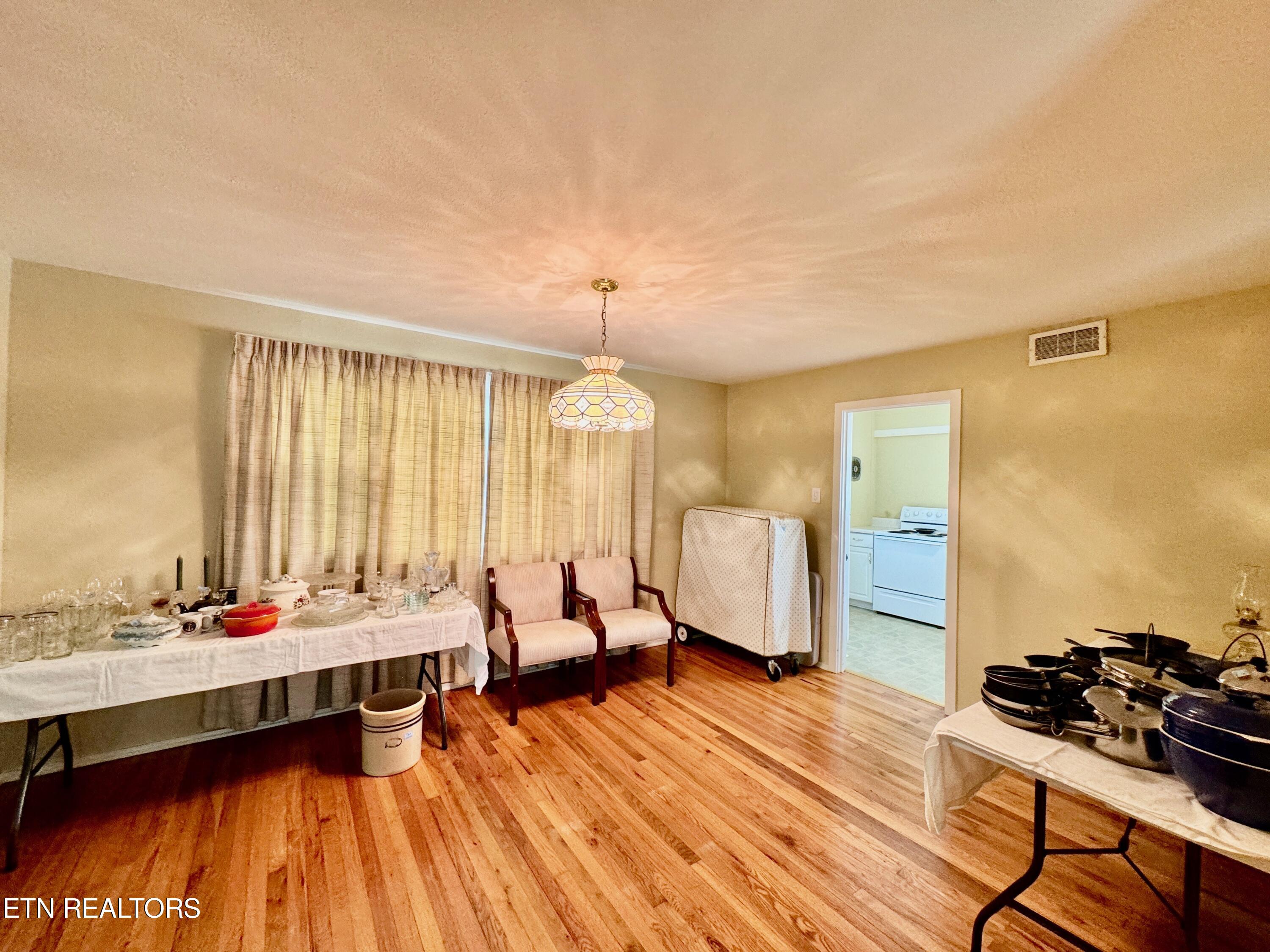 100 Olney Lane Oak Ridge, TN 37830 - Photo 22 of 48 22