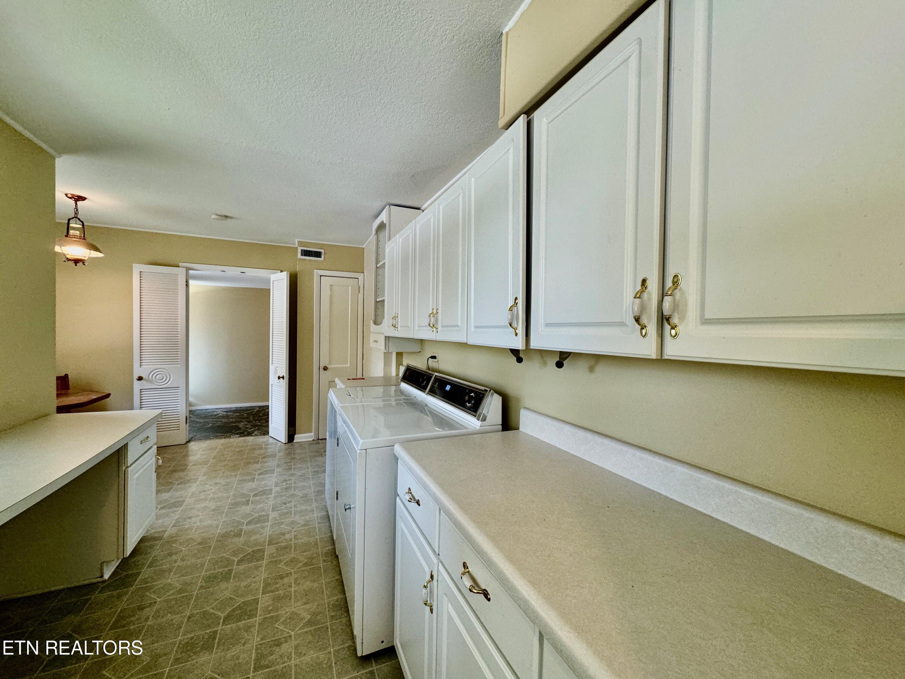 100 Olney Lane Oak Ridge, TN 37830 - Photo 28 of 48 28