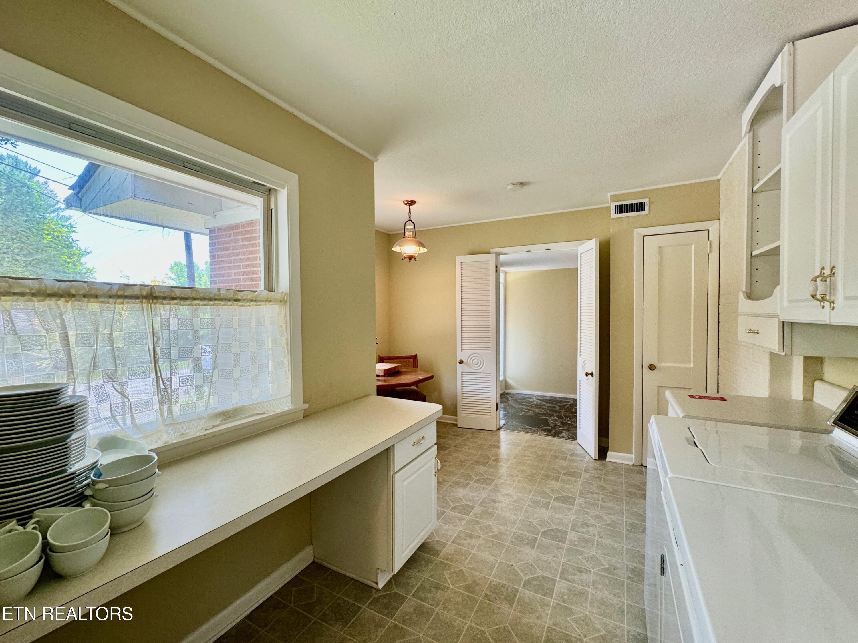 100 Olney Lane Oak Ridge, TN 37830 - Photo 29 of 48 29