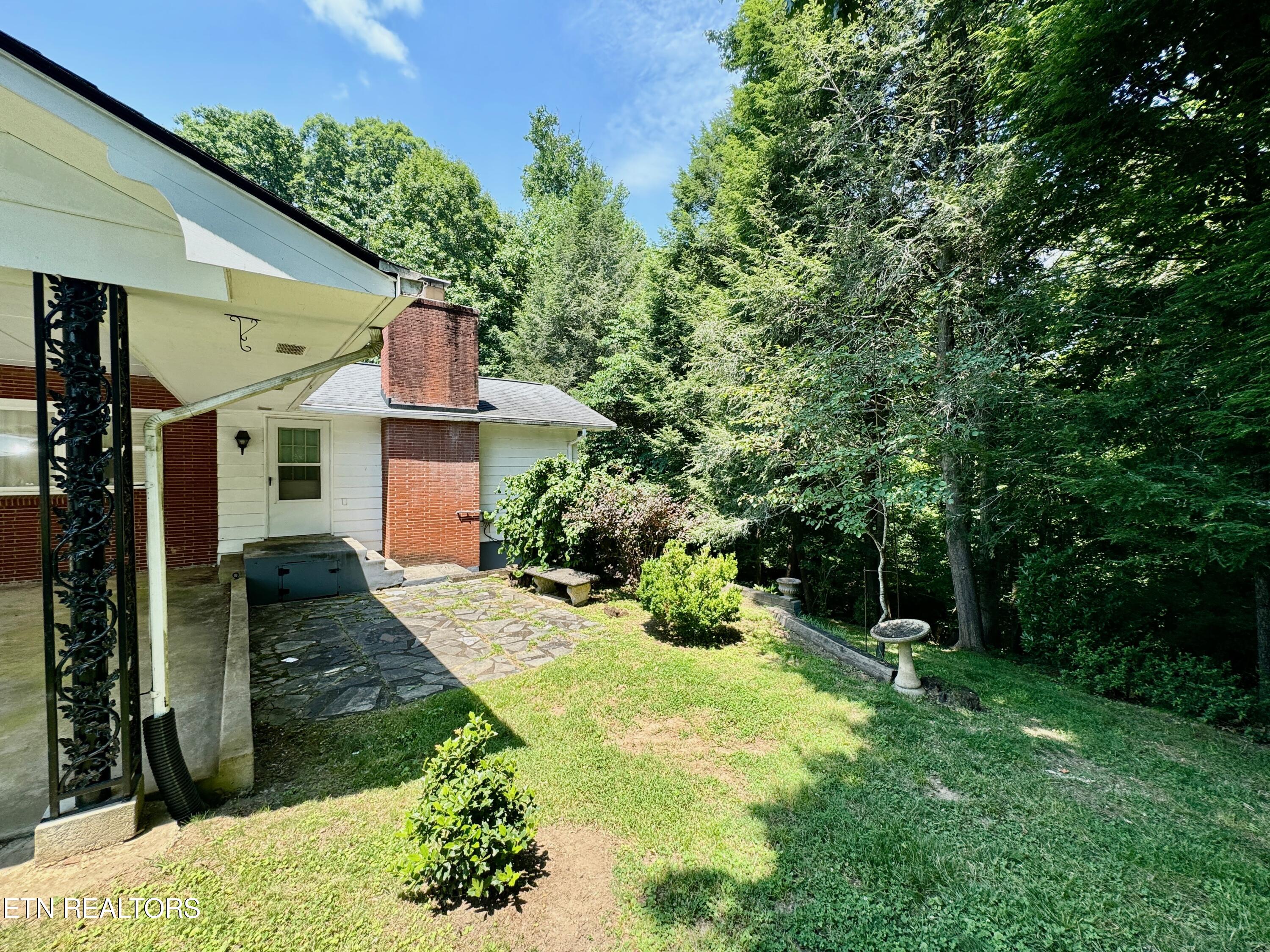 100 Olney Lane Oak Ridge, TN 37830 - Photo 8 of 48 8