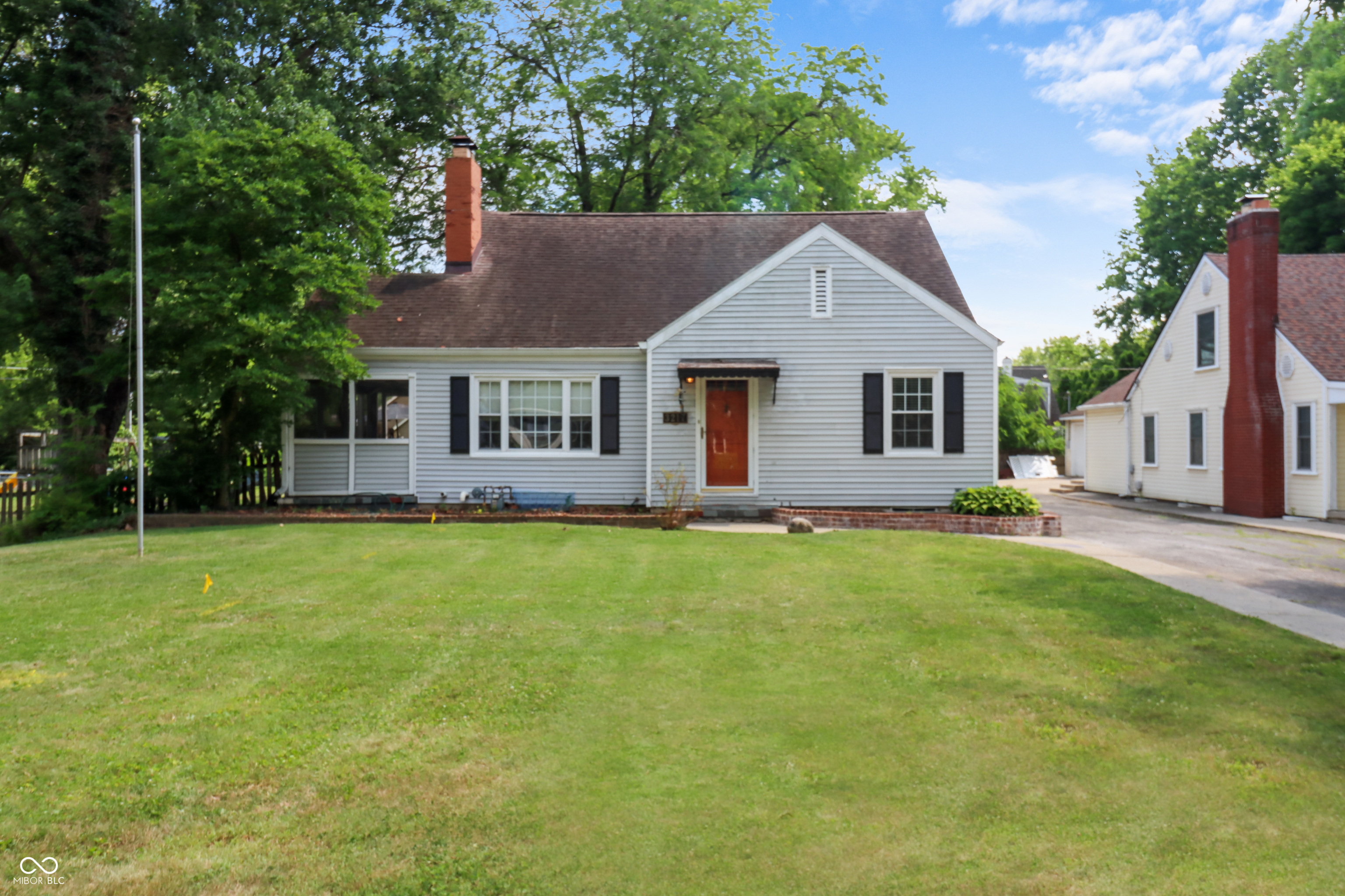 3217 West Oaklyn Ave  