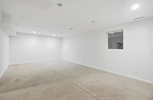 $329,900 | 413 Buffalo Trail, Wheeling, IL 60090