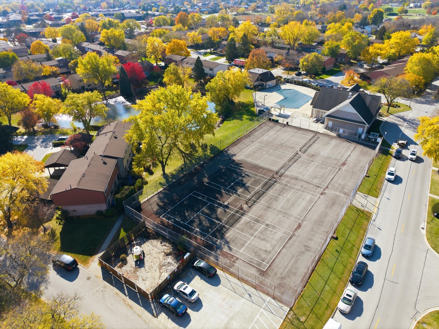 413 Buffalo Trail Wheeling, IL 60090 - Photo 27 of 29 a view of yard with swimming pool