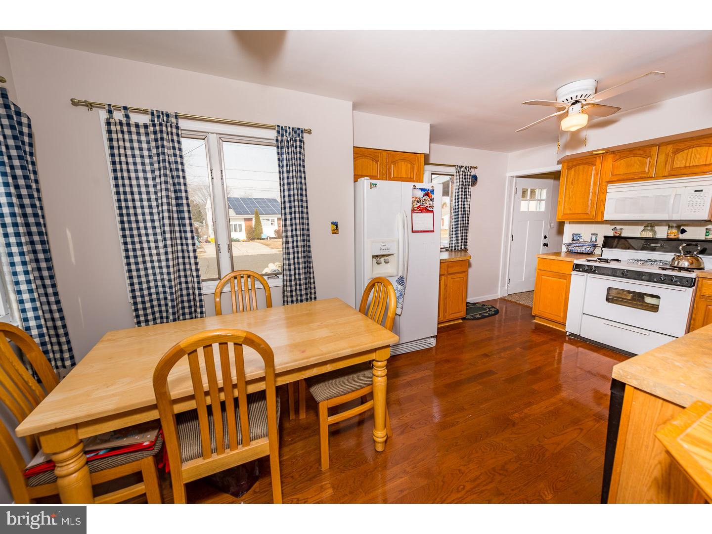 57 Falmouth Road Hamilton, NJ 08620 - Photo 3 of 15