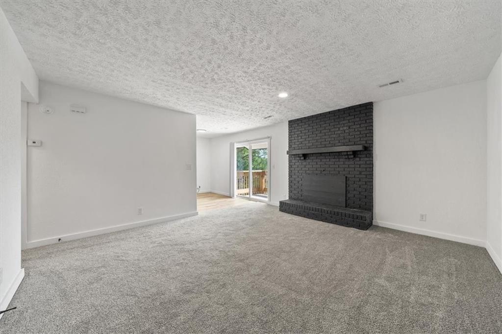 2203 Mission Road Harrisonville, MO 64701 - Photo 30 of 39