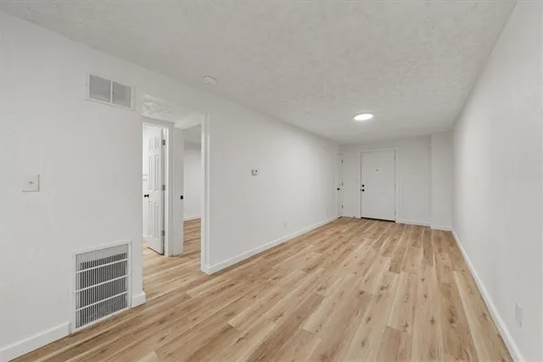 $675,000 | 2203 Mission Road, Harrisonville, MO 64701