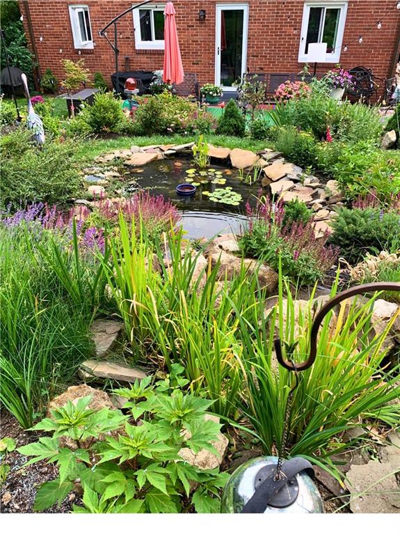 112 Locust Lane Pittsburgh, PA 15241 - Photo 32 of 38 a view of a garden with plants
