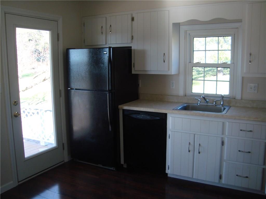 149 Beale Road Sarver, PA 16055 - Photo 6 of 18 kitchen