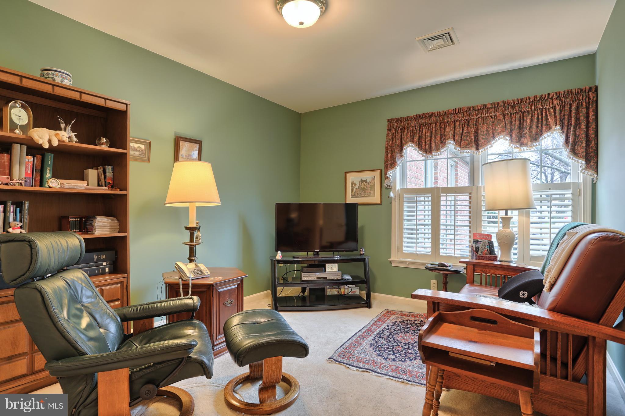 39 Leearden Road Hershey, PA 17033 - Photo 18 of 24 Gallery Image 18