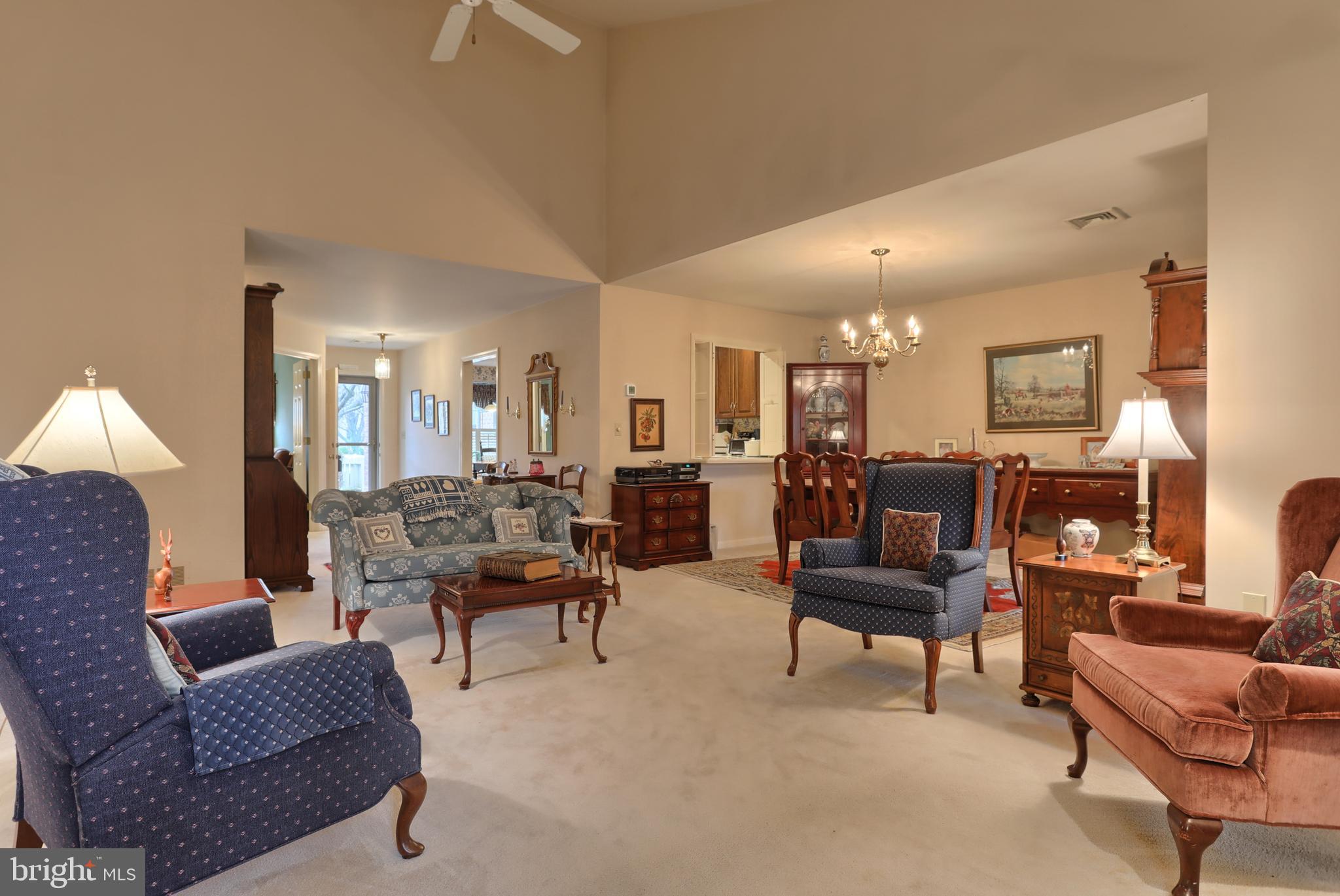 39 Leearden Road Hershey, PA 17033 - Photo 4 of 24 Gallery Image 4