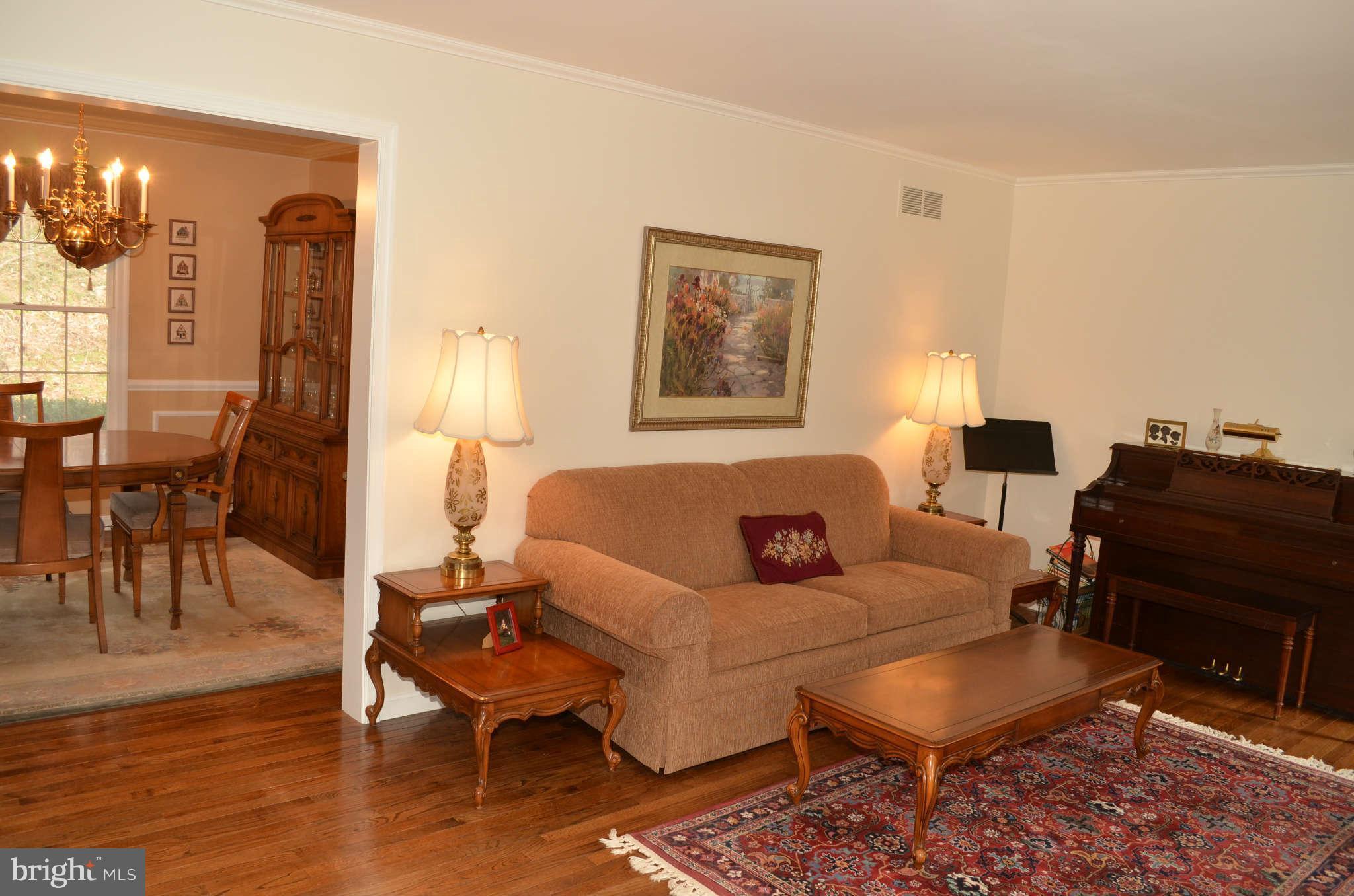 1308 Corbett Road Monkton, MD 21111 - Photo 4 of 24 Living Room