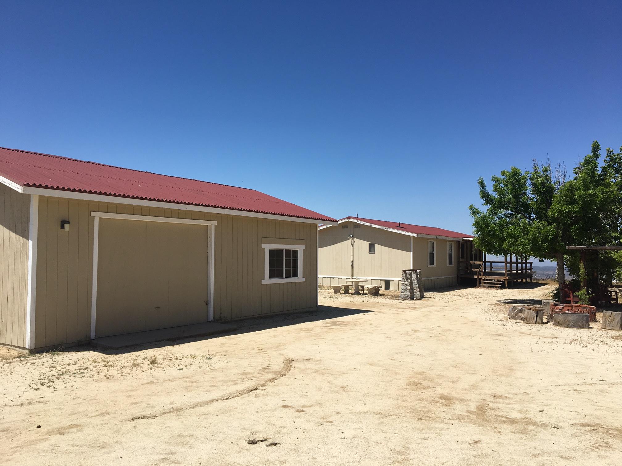 59690 Everett Road Anza, CA 92539 - Photo 5 of 15 IMG_7952