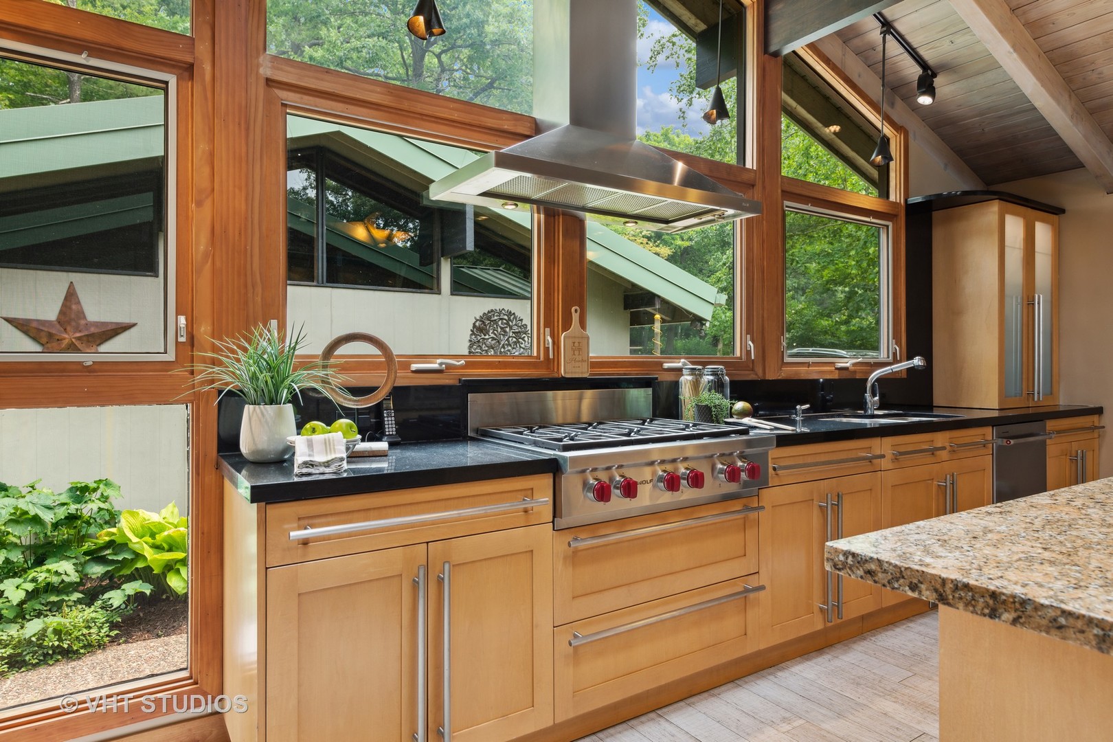 444 Signal Hill Road North Barrington, IL 60010 - Photo 14 of 81 Gallery Image 14