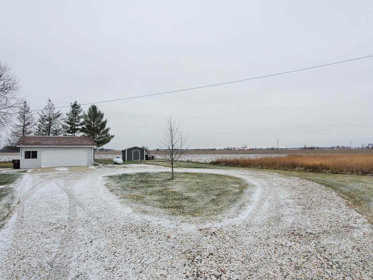 5223 North Barry Road Wheeler, MI 48662 - Photo 33 of 34 1882727-32.JPG